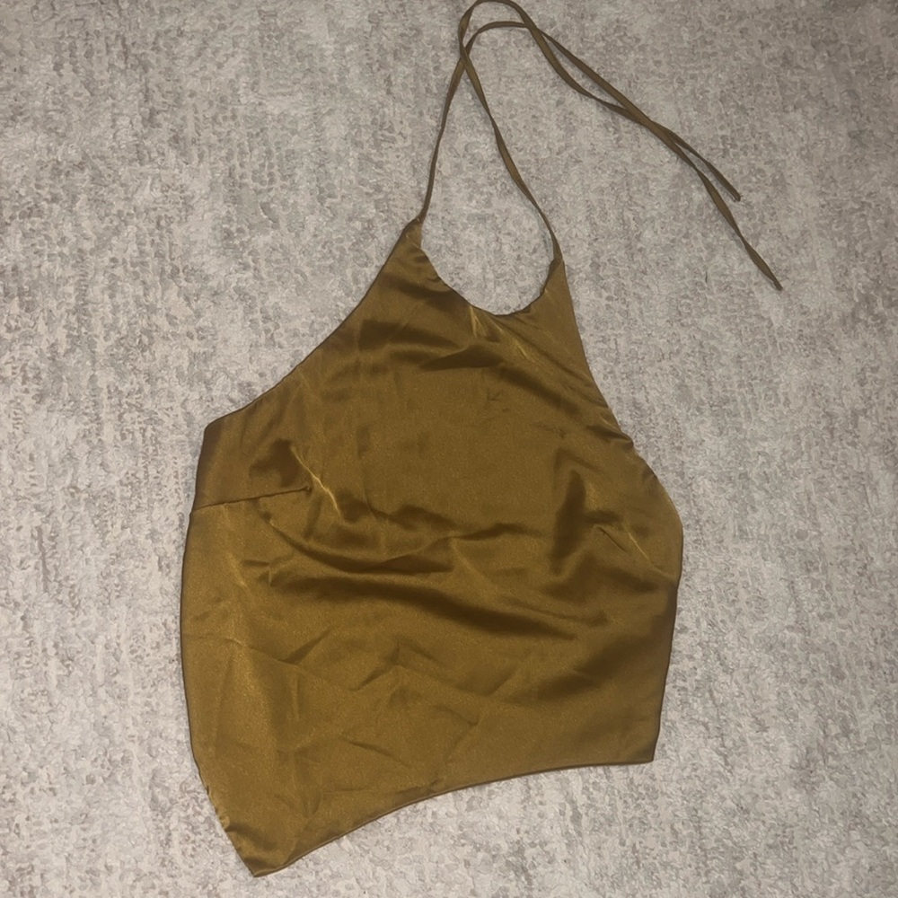 MISSGUIDED SATIN HALTER TOP